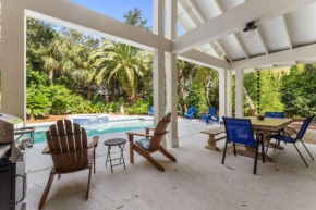 Beachwalker Bliss by AvantStay Private Pool Walk to Beach